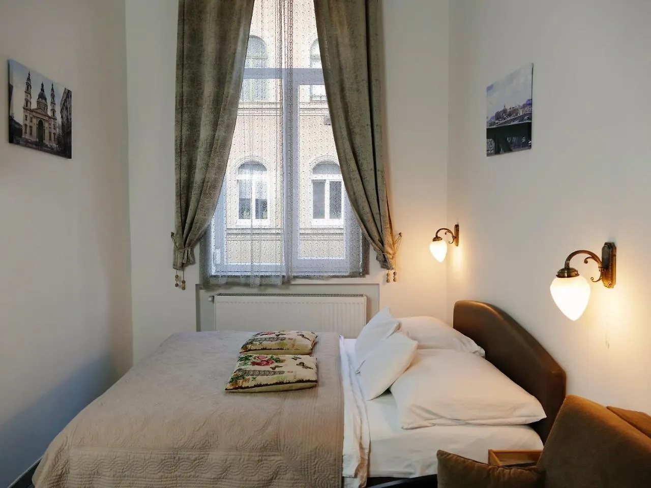 Happy Holiday Lux Apartments Budapest Hungary