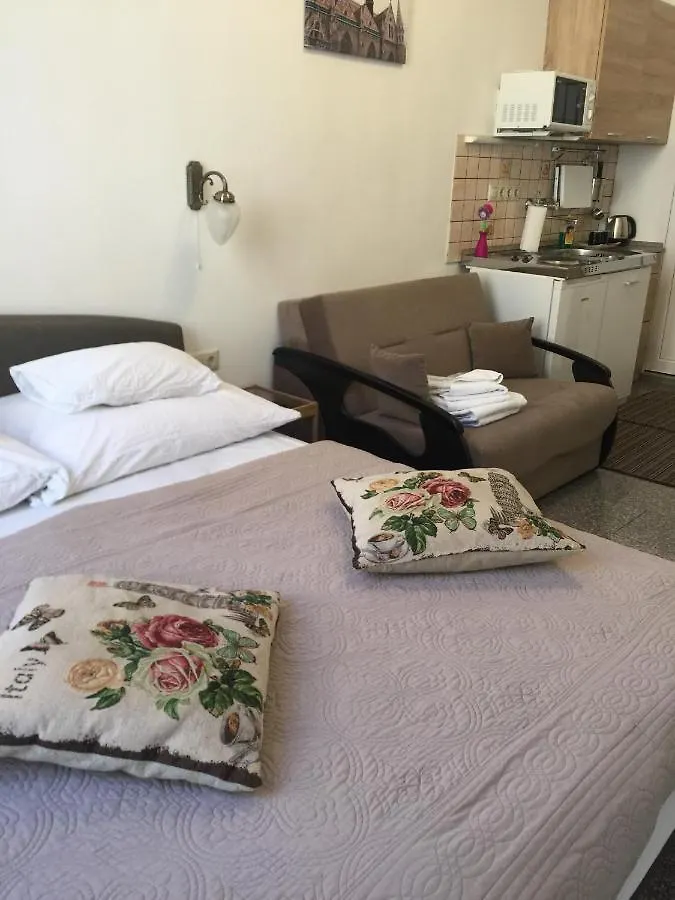 Happy Holiday Lux Apartments Budapest