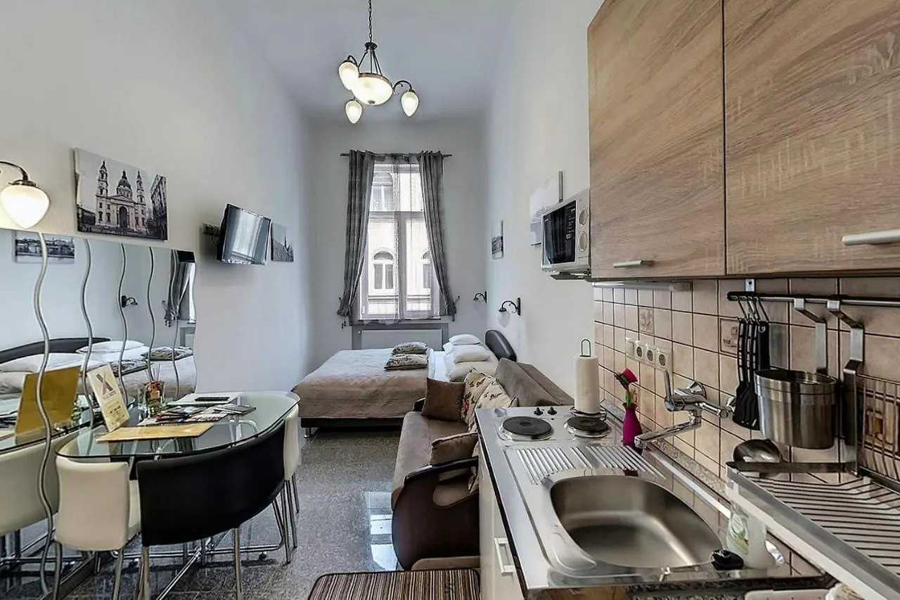 Happy Holiday Lux Apartments Budapest