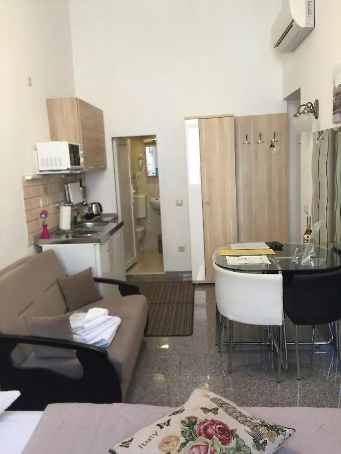 Happy Holiday Lux Apartments Budapest