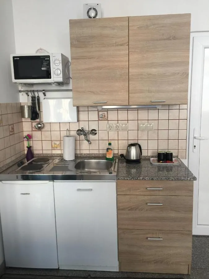 Happy Holiday Lux Apartments Budapest 0*,  Hungary