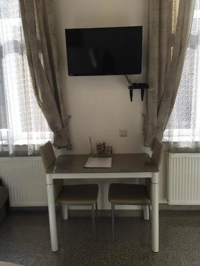 Happy Holiday Lux Apartments Budapest Hungary